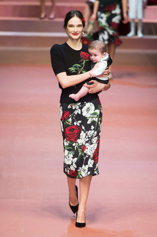 Dolce & Gabbana - colectie dedicata mamelor 1